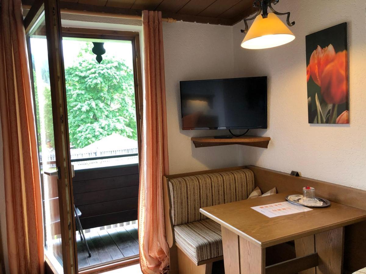 Gaestehaus Am Kurparkweg Hotel Reit im Winkl Ngoại thất bức ảnh